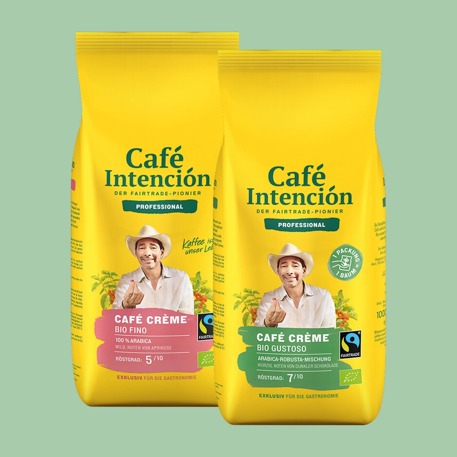 Café Intención-Tüten mit Fairtrade-Bio-Kaffeemischungen, die die einzigartigen Geschmacksprofile und die nachhaltige Beschaffung hervorheben.