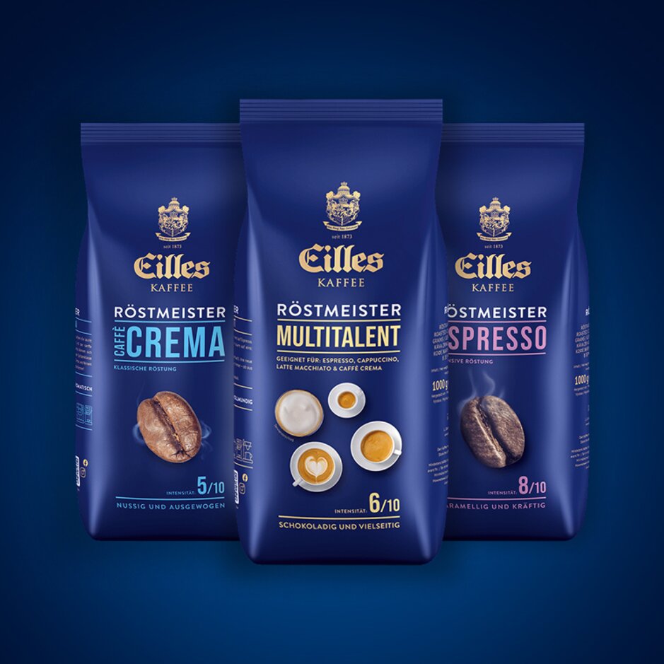 Das Sortiment von Eilles Kaffee Röstmeister umfasst die Kaffeesorten Caffè Crema, Multitalent und Espresso auf blauem Hintergrund.