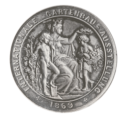 Vyznamenání stříbrnou medailí za pestrost sortimentu na mezinárodní zahradnické výstavě
