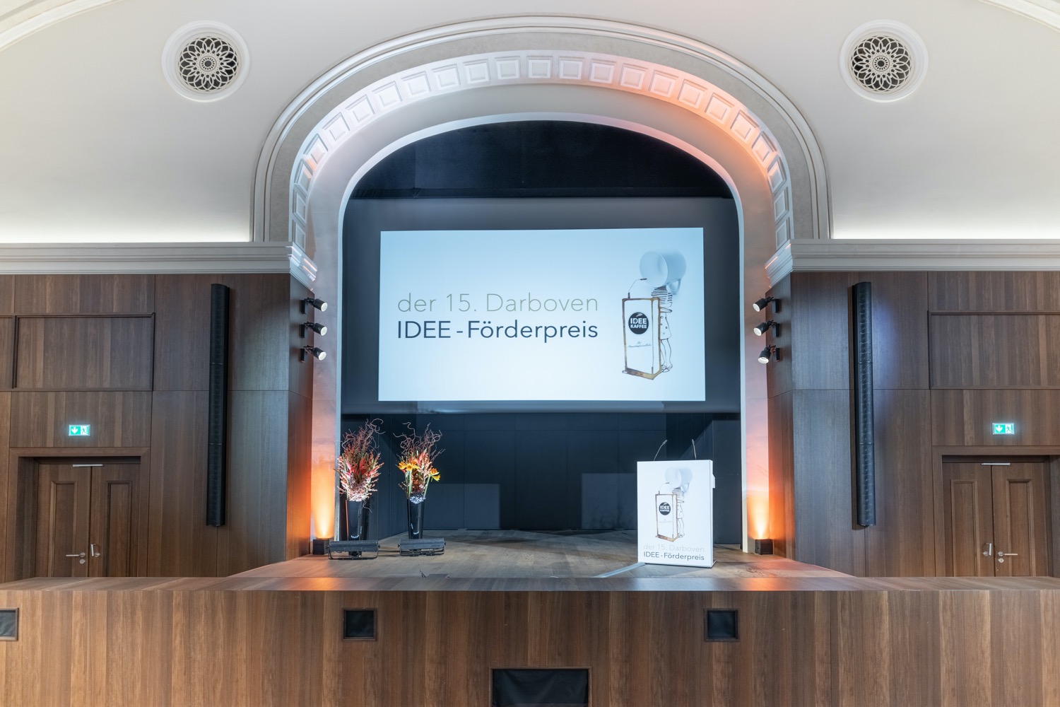 Award ceremony of the 15th Darboven IDEE Sponsorship Prize in Hamburg - frontal view stage